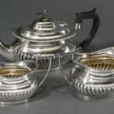 3 Pieces English tea set with gadrooned decoration… - photo 1