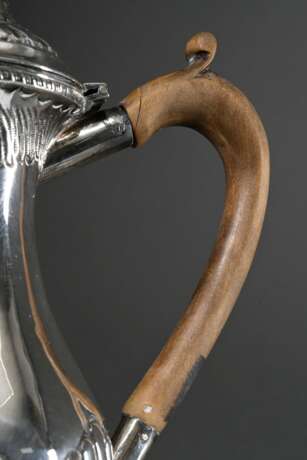 Hot water jug with semi-grooved body and wooden ha… - photo 6