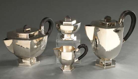 4-Piece hammered Art Deco coffee and tea service i… - photo 2 4-Piece hammered Art Deco coffee and tea service i… - photo 2