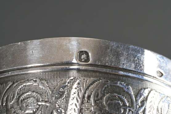 French cup with floral border and delicate guilloc… - фото 3 French cup with floral border and delicate guilloc… - фото 3