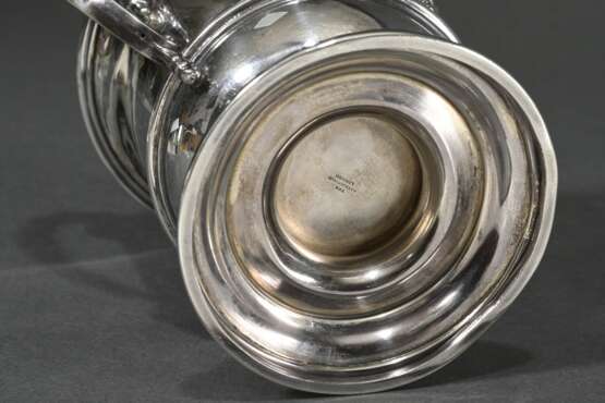 English cup with floral and rocaille ornaments and… - photo 5 English cup with floral and rocaille ornaments and… - photo 5