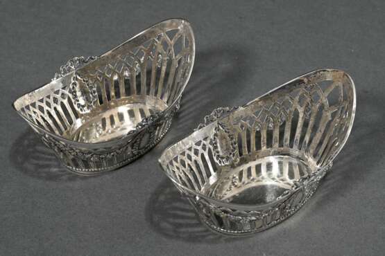 Paar schiffchenförmige Konfektschälchen im Louis X… - Foto 2 Paar schiffchenförmige Konfektschälchen im Louis X… - Foto 2