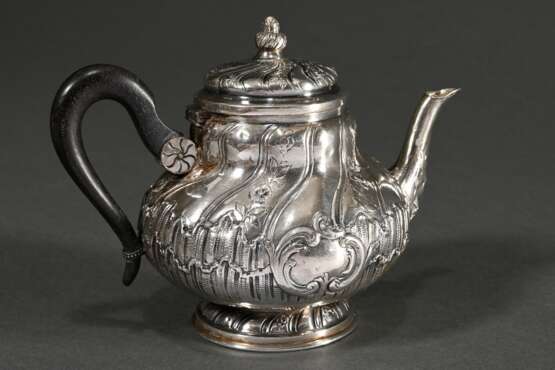 Small Wilhelmine-style teapot in neo-rococo style … - фото 2 Small Wilhelmine-style teapot in neo-rococo style … - фото 2