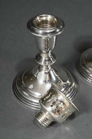 Pair of simple candlesticks with lattice top, BS&F… - фото 2 Pair of simple candlesticks with lattice top, BS&F… - фото 2