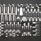 85 Pieces of cutlery with thread pattern and monog… - photo 2
