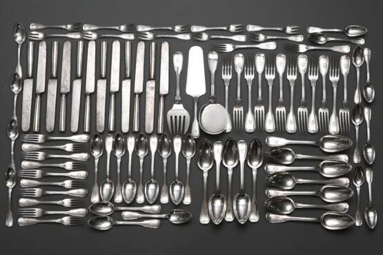 85 Pieces of cutlery with thread pattern and monog… - photo 2 85 Pieces of cutlery with thread pattern and monog… - photo 2
