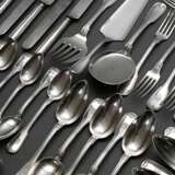 85 Pieces of cutlery with thread pattern and monog… - photo 3