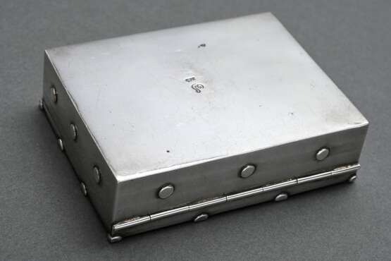 Small box with diamond pattern and rivets on torto… - photo 3 Small box with diamond pattern and rivets on torto… - photo 3