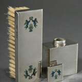 2 Various items from an English beauty set with bl… - фото 3