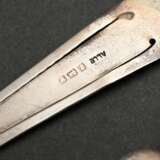 5 Various bookmarks with sculpted ends and shapes:… - photo 2