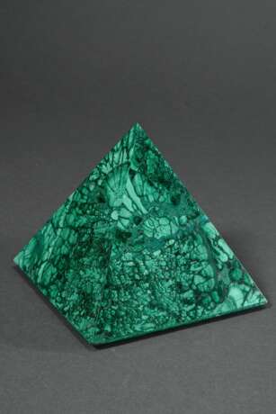 Malachit Briefbeschwerer Pyramide, 20.Jh., 14,3x15… - Foto 3 Malachit Briefbeschwerer Pyramide, 20.Jh., 14,3x15… - Foto 3