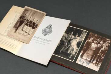 Photo album with numerous original photographs of …