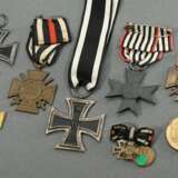 8 Various medals and decorations from the 19th c. … - photo 1