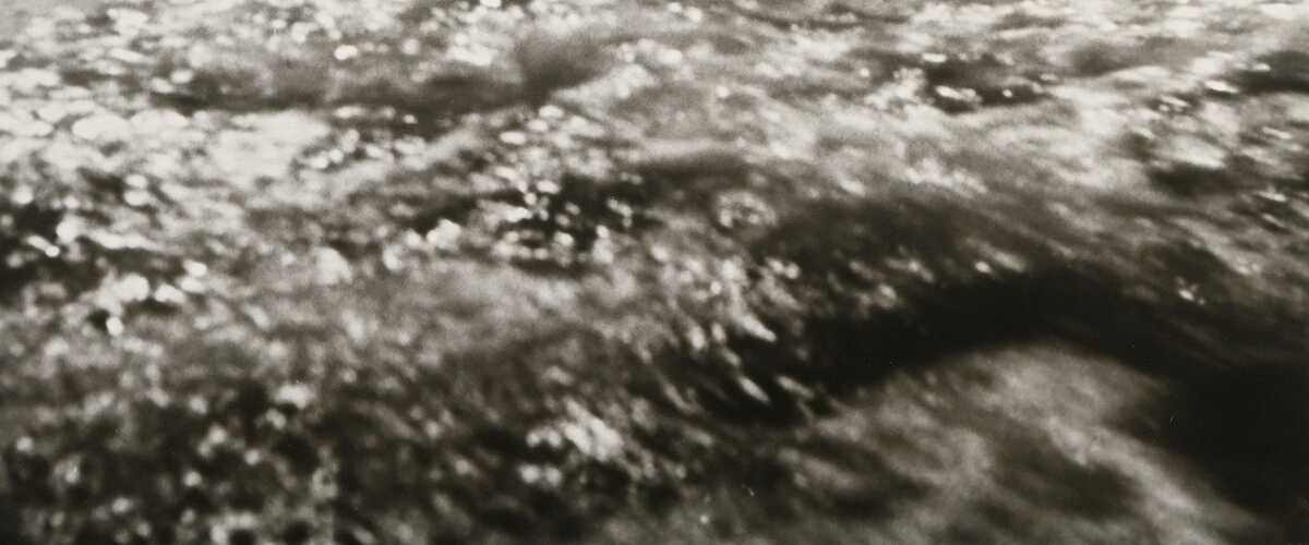 Riefenstahl, Leni (1902-2003) ‘Vor dem Wind’ (Befo… Riefenstahl, Leni (1902-2003) ‘Vor dem Wind’ (Befo…