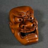 Buchsbaum Netsuke "Beshimi Mask," signed Sosai mit… - photo 2