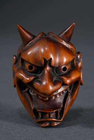 Boxwood netsuke ‘Hannya Make’, signed Deme Uman 出目… - photo 2
