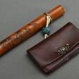 Japanese smoking set (kiseruzutsu and tabako-ire),… - Maintenant aux enchères