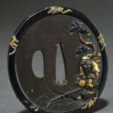 Very fine shibuichi tsuba ‘Taikôbô fishing under a… - photo 1