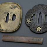 3 Various Japanese sword fittings: Iron tsuba in m… - photo 2