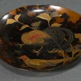 Japanese tortoiseshell plate with delicate lacquer… - photo 2