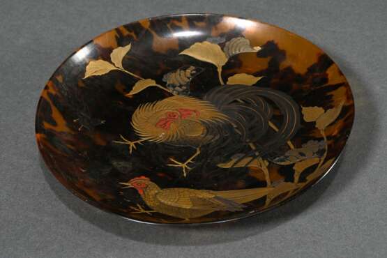 Japanese tortoiseshell plate with delicate lacquer… - photo 2 Japanese tortoiseshell plate with delicate lacquer… - photo 2