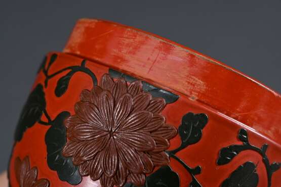 Rotlack Natsume Teedose mit Schnitzlack "Blumen un… - Foto 6 Rotlack Natsume Teedose mit Schnitzlack "Blumen un… - Foto 6