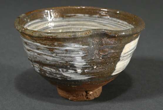 Korean-style tea bowl ‘Chawan’, hard, heavy, dark … - фото 2 Korean-style tea bowl ‘Chawan’, hard, heavy, dark … - фото 2