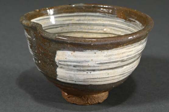 Korean-style tea bowl ‘Chawan’, hard, heavy, dark … - фото 3 Korean-style tea bowl ‘Chawan’, hard, heavy, dark … - фото 3