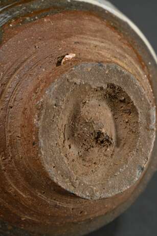 Korean-style tea bowl ‘Chawan’, hard, heavy, dark … - фото 6 Korean-style tea bowl ‘Chawan’, hard, heavy, dark … - фото 6