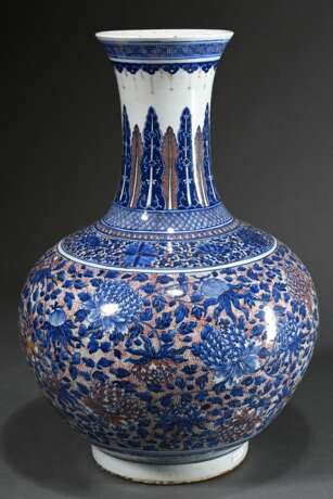 Chinese porcelain floor vase in baluster shape wit… - photo 1