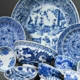 13 Various pieces of Chinese porcelain with differ… - photo 1