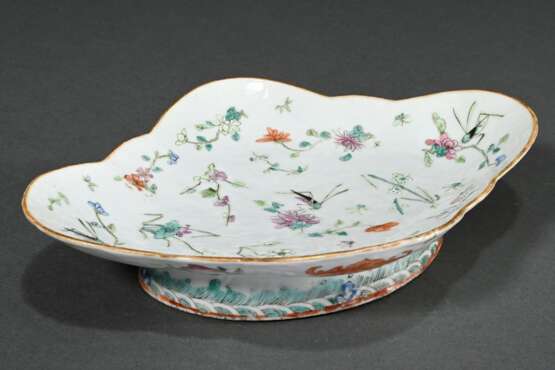 Chinese porcelain footed bowl in rhombic shape wit… - photo 1
