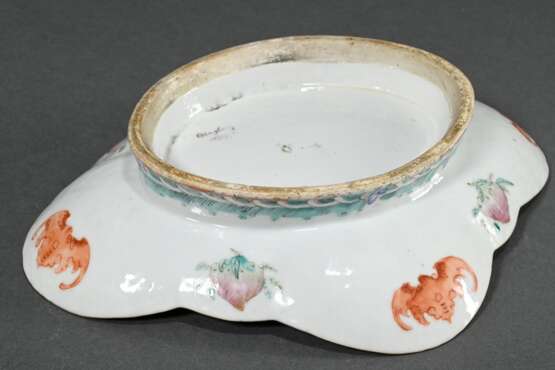 Chinese porcelain footed bowl in rhombic shape wit… - photo 4