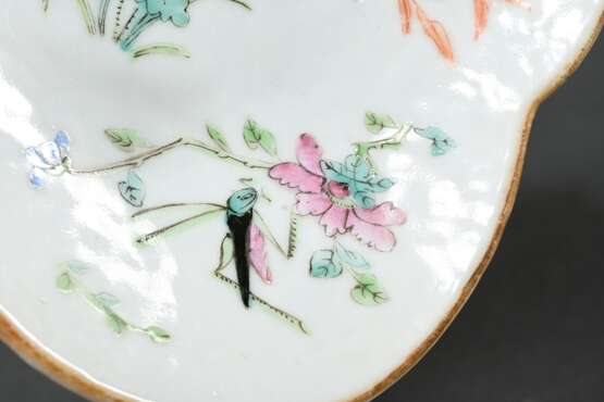 Chinese porcelain footed bowl in rhombic shape wit… - photo 6