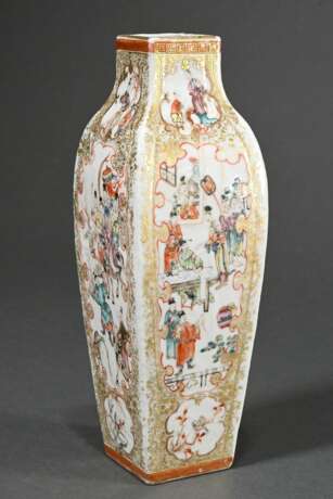 Chinese porcelain baluster vase in an angular, elo… - photo 1 Chinese porcelain baluster vase in an angular, elo… - photo 1