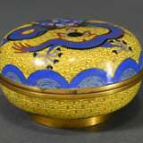 Round cloisonné box ‘Dragon’ on yellow background,… - photo 2
