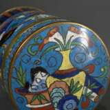 Cylindrical cloisonné box ‘Scholarly Objects’ on t… - photo 4