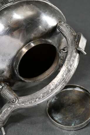 Small wine jug with zoomorphic handle and spout on… - photo 6 Small wine jug with zoomorphic handle and spout on… - photo 6