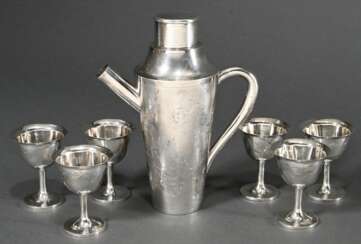 7-piece Chinese cocktail set with engraved dragon …