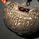 Chinese amulet necklace with double-walled pendant… - photo 5