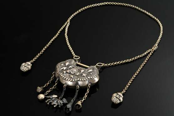 Chinese amulet necklace with double-walled pendant… - photo 1 Chinese amulet necklace with double-walled pendant… - photo 1