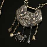Chinese amulet necklace with double-walled pendant… - photo 2