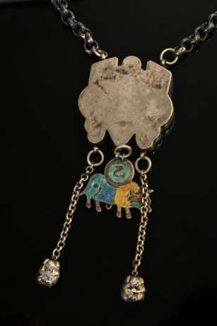 Chinese amulet necklace with double-walled pendant… - photo 3
