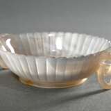 Delicate flower-shaped jade bowl or brush washer i… - photo 1