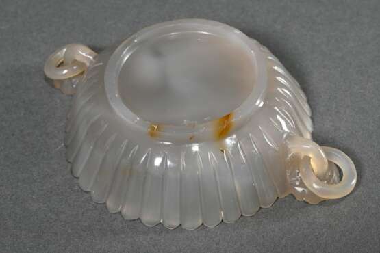 Delicate flower-shaped jade bowl or brush washer i… - photo 3 Delicate flower-shaped jade bowl or brush washer i… - photo 3