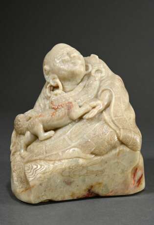 Soapstone figure ‘Seated Luohan in kasaya with you… - photo 1 Soapstone figure ‘Seated Luohan in kasaya with you… - photo 1