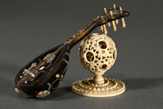 2 Various items: Ivory counterfeit ball on base (h… - photo 2 2 Various items: Ivory counterfeit ball on base (h… - photo 2