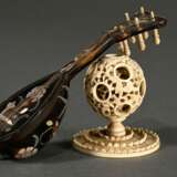 2 Various items: Ivory counterfeit ball on base (h… - photo 2