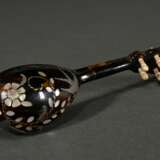 2 Various items: Ivory counterfeit ball on base (h… - photo 4