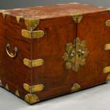 Koreanischer Kabinettschrank mit ornamentalem und … - Foto 2